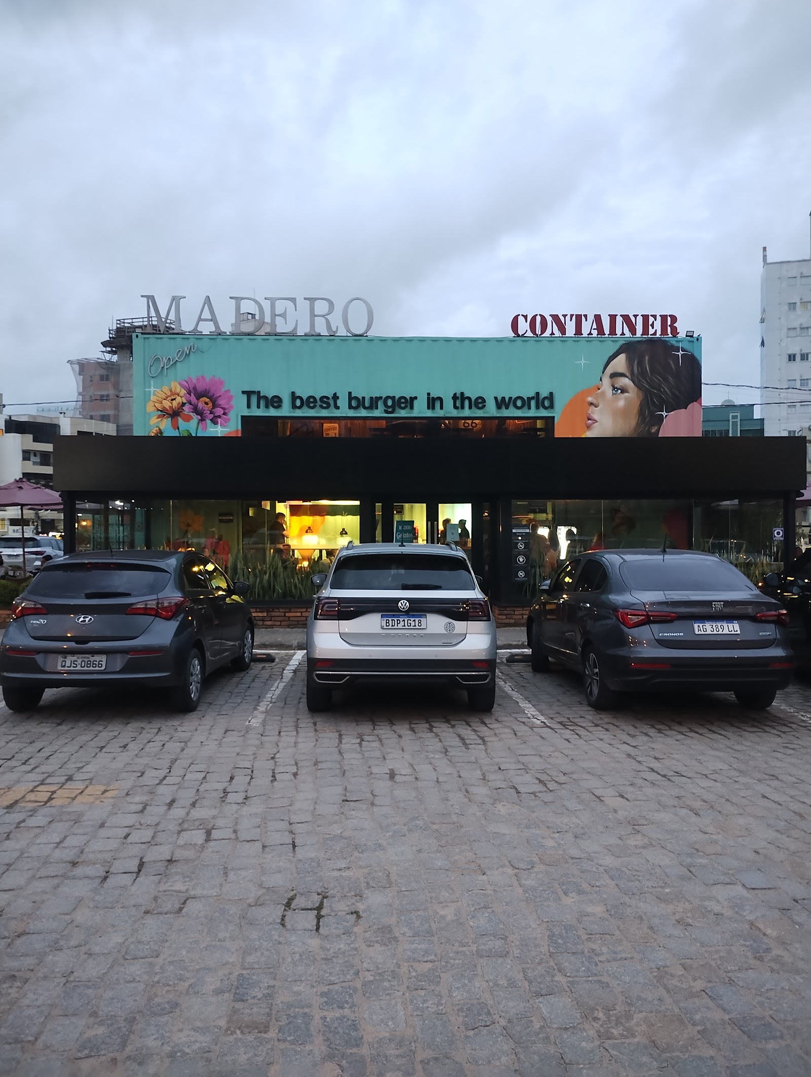 Madero & Jeronimo Burger Itapema 4